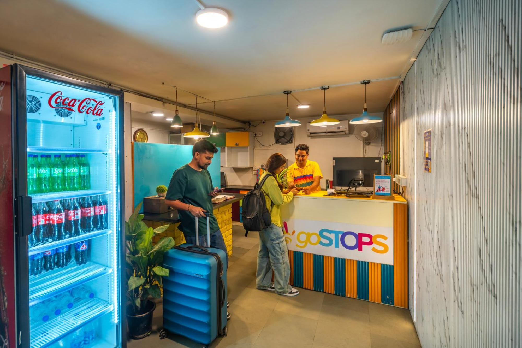 Gostops Delhi Hostel *